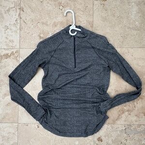 Athleta Black/White 1/4 zip heathered long sleeve ruched side thumb-hole size XL